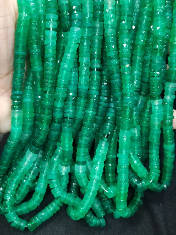 Green onyx beads: Natural Green Onyx Faceted Tyre Beads Green Onyx Wheel Shape Gemstone Beads For Jewelry Making Wholesale Rate